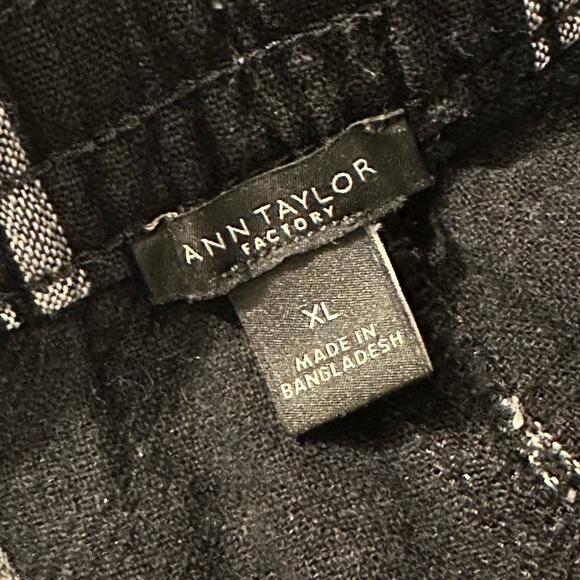 Ann Taylor XL black & white striped linen blend casual pants w elastic waist - Picture 8 of 9